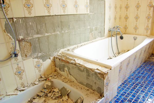Bathtub Demolition in Idaho Falls